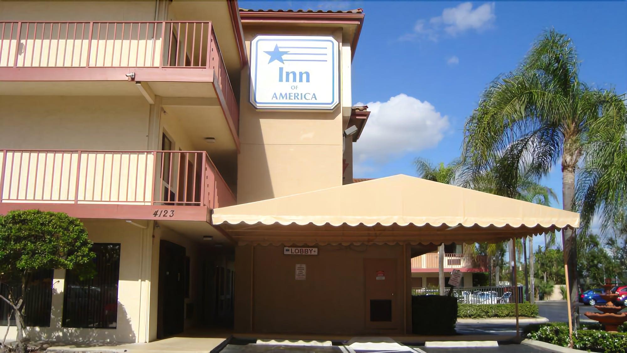 Inn Of America Palm Beach Gardens Exterior photo
