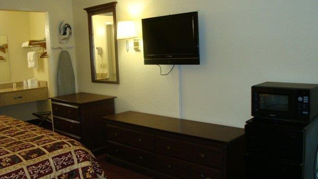 Inn Of America Palm Beach Gardens Room photo